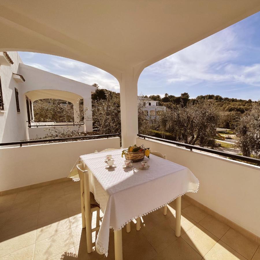 ויאסטה Villaggio Eco-Sostenibile Cala Molinella מראה חיצוני תמונה